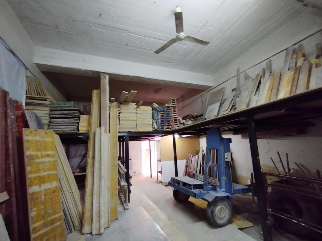 Garages / Garage Space in Qormi - REF 75575
