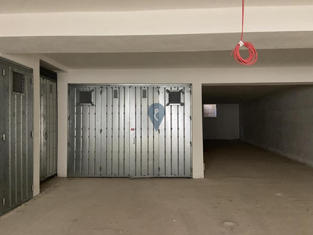 Garage/Parking Space in Ghaxaq - REF 75661