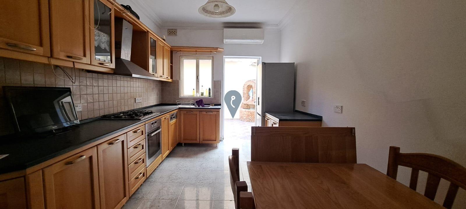 Ground Floor Maisonette in Iklin - REF 77206