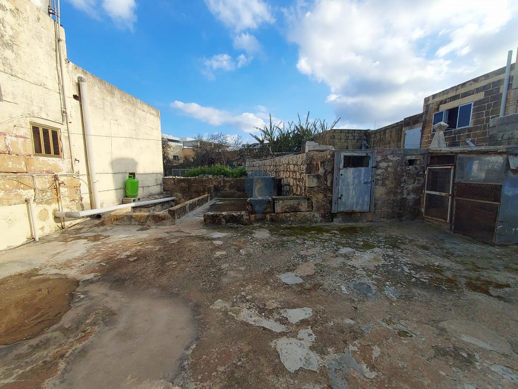 House of Character in Zejtun - REF 78191