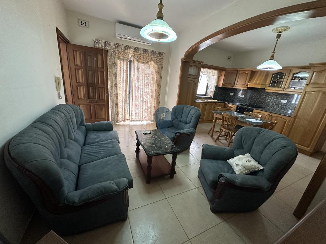 Apartment in St. Paul's Bay - REF 78222